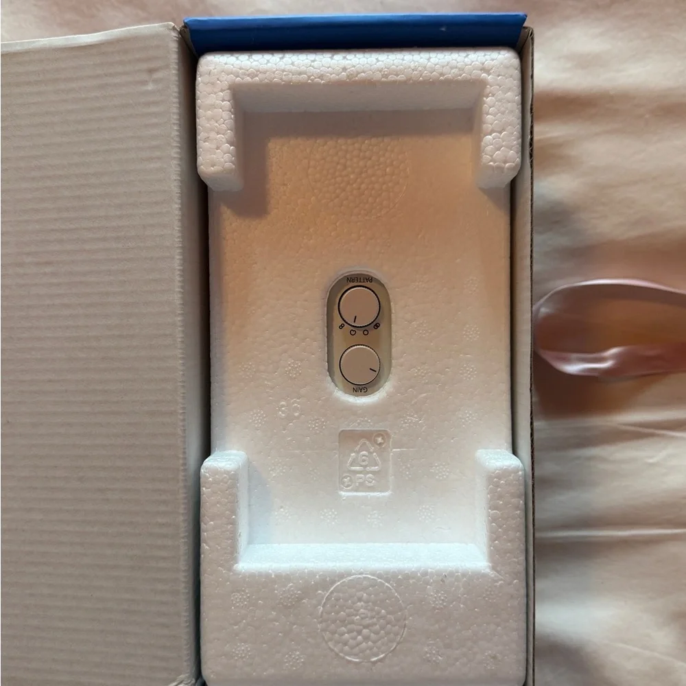 Logitech Creators Blue Yeti USB Microphone - White